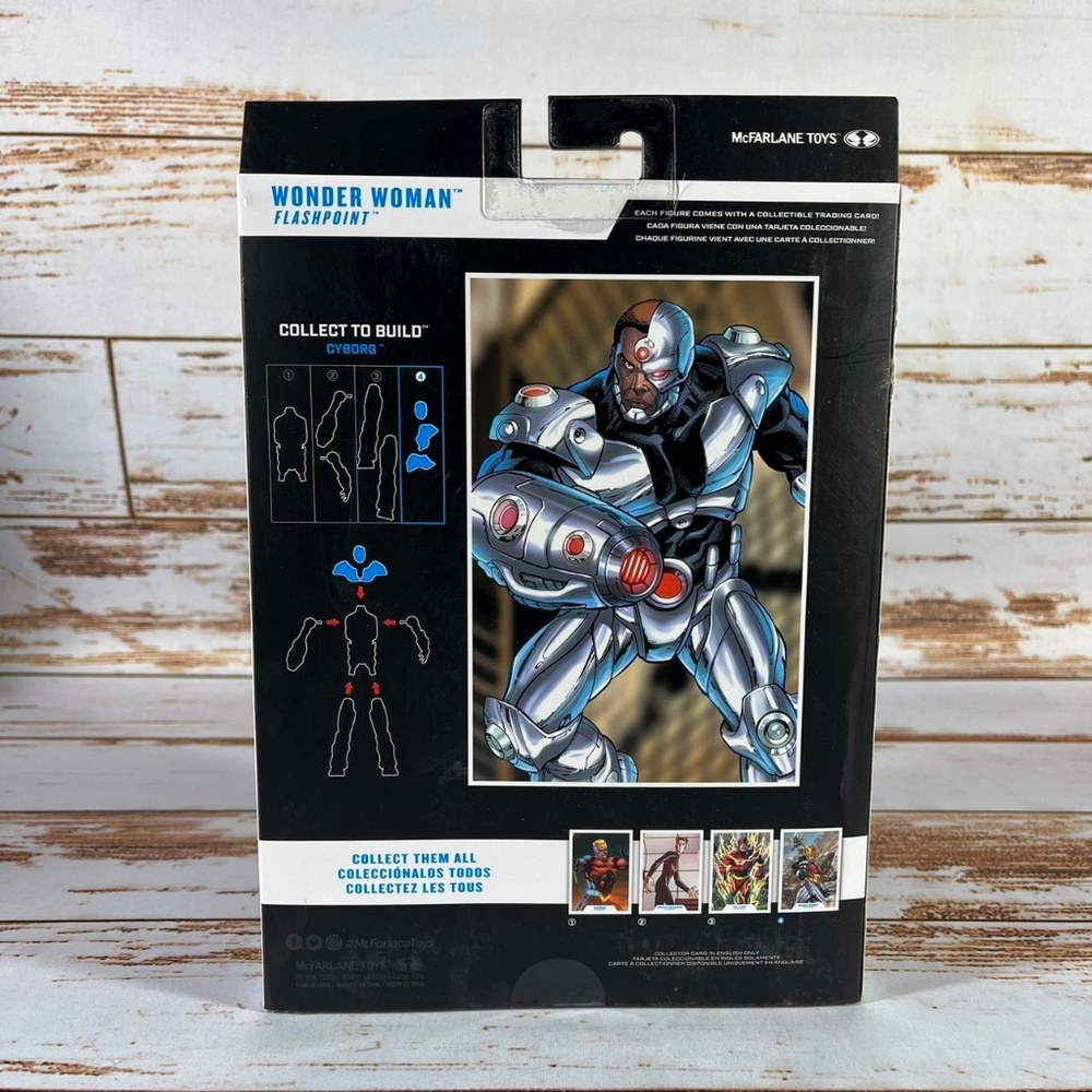 DC Multiverse Wonder Woman Action Figure - Picture 2 of 6